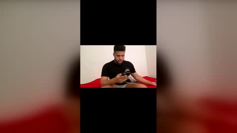 Snapshot of h0tboykoko chatting on December 2, 5:41 pm koko online show from December 2, 5:41 pm