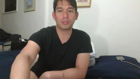 Snapshot of h318151 chatting on April 27, 4:54 am h318151 online show from April 27, 4:54 am