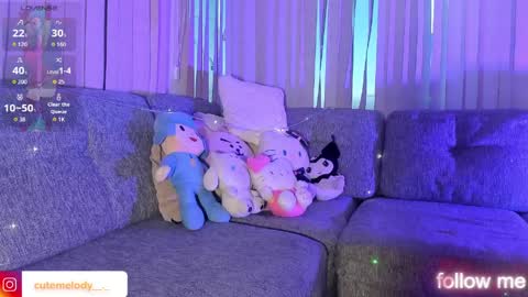 Hello Kitty online show from April 10, 11:15 am