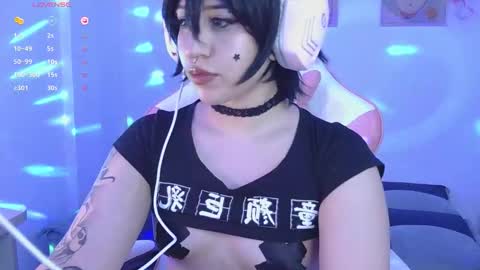 Snapshot of hachiko_love chatting on January 6, 4:16 am Hachiko online show from January 6, 4:16 am