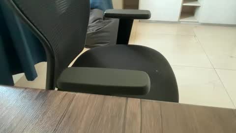 Snapshot of hackervivek chatting on March 5, 5:36 am Indian jhonnysins online show from March 5, 5:36 am