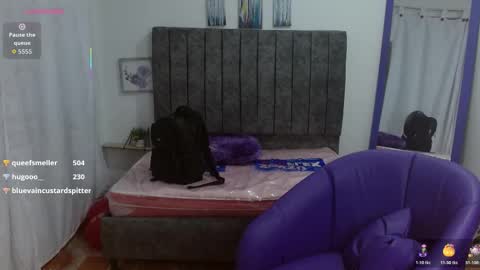 Snapshot of hadde01 chatting on November 8, 11:47 pm Hadde online show from November 8, 11:47 pm