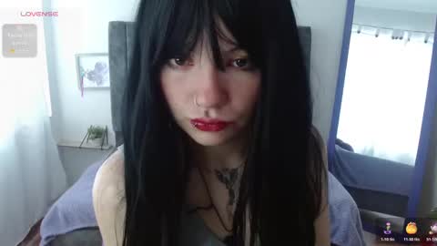 Snapshot of hadde01 chatting on November 14, 12:37 pm Hadde online show from November 14, 12:37 pm