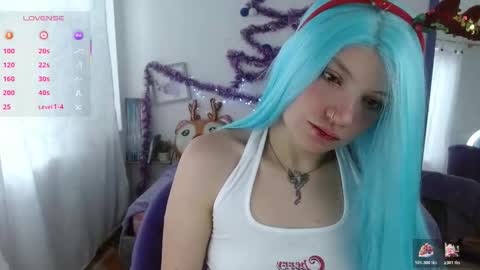 Snapshot of hadde01 chatting on December 19, 11:50 am Hadde online show from December 19, 11:50 am