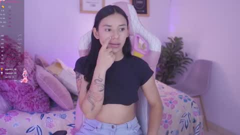 Hade online show from January 16, 11:37 pm