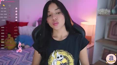 Hade online show from March 3, 6:55 pm