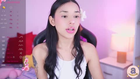 Hade online show from March 6, 9:31 pm