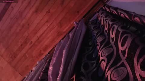 HADEZ online show from November 19, 11:27 pm