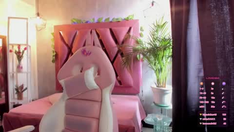 Haely online show from January 23, 5:21 pm