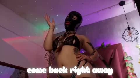 Haely online show from October 17, 11:24 am