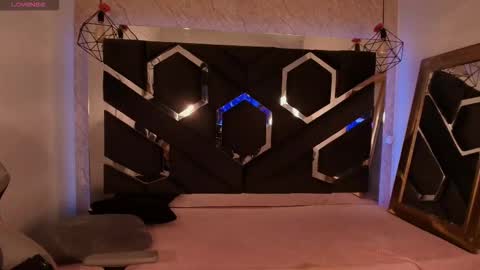 Haely online show from October 18, 7:58 pm