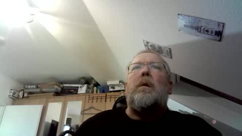 Snapshot of haiflosse chatting on January 12, 9:47 am haiflosse online show from January 12, 9:47 am