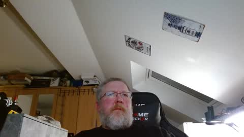 Snapshot of haiflosse chatting on February 19, 6:15 pm haiflosse online show from February 19, 6:15 pm