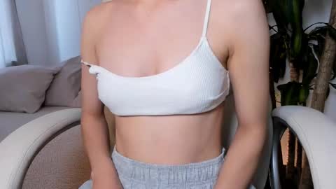 Snapshot of hailey_firee chatting on December 15, 8:46 pm Hailey online show from December 15, 8:46 pm