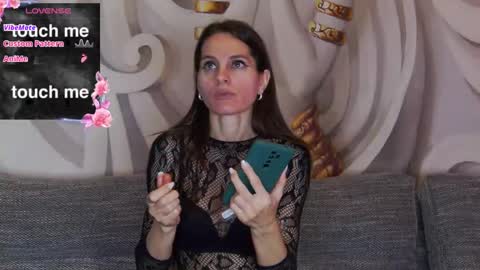 HaileyPeach online show from February 4, 6:03 pm