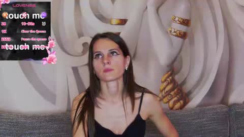 Snapshot of hailey_peach chatting on July 6, 5:04 pm HaileyPeach online show from July 6, 5:04 pm