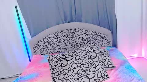 hailey_pirs online show from December 23, 9:51 am