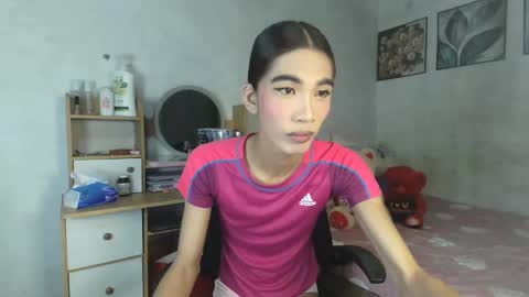 hailey_sweetcum77 online show from January 12, 11:59 am