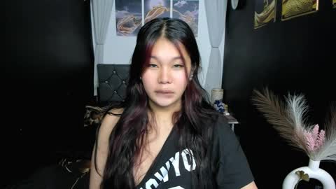 Snapshot of hailey_west01 chatting on May 5, 7:16 am hailey online show from May 5, 7:16 am