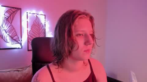 Hailey online show from November 16, 9:04 am