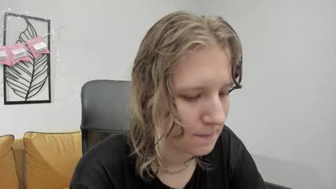 Hailey online show from February 11, 11:26 am