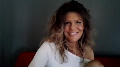 Snapshot of haileys123 chatting on January 9, 7:48 pm Hailey online show from January 9, 7:48 pm