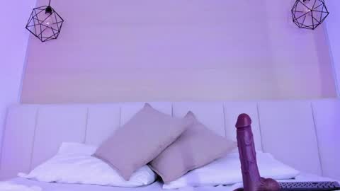 Snapshot of haily_b chatting on May 24, 12:21 pm Haily online show from May 24, 12:21 pm