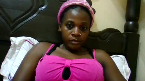 Snapshot of hairy_africanbae chatting on July 10, 3:11 am hairy_africanbae online show from July 10, 3:11 am