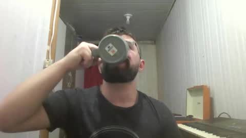 horny online show from December 14, 11:31 pm