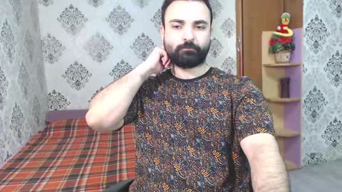 Hairy Tyler online show from January 17, 3:34 am