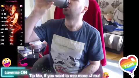 Puppy3 StockyDaddiesmusclebearsbeefybigmans online show from March 9, 9:35 am