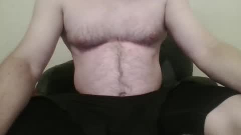 Snapshot of hairychest222141 chatting on September 29, 4:50 am hairychest222141 online show from September 29, 4:50 am