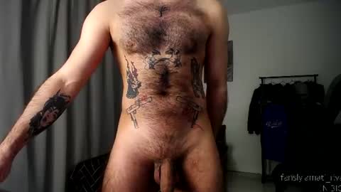 Snapshot of hairycuss chatting on June 18, 7:51 pm Adam online show from June 18, 7:51 pm