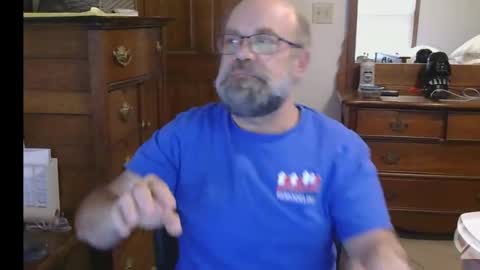 HairyDaddyBear69 online show from February 23, 12:46 pm