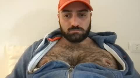 Hairy Guy online show from October 3, 3:31 pm