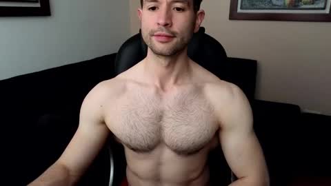 Snapshot of hairyncuteass chatting on November 30, 11:36 am hairyncuteass online show from November 30, 11:36 am