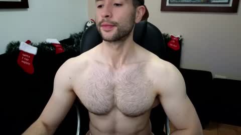 Snapshot of hairyncuteass chatting on December 5, 11:52 am hairyncuteass online show from December 5, 11:52 am