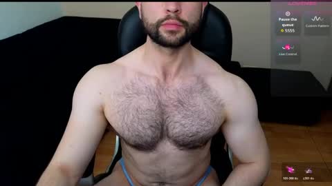 Snapshot of hairyncuteass chatting on May 8, 7:41 pm hairyncuteass online show from May 8, 7:41 pm