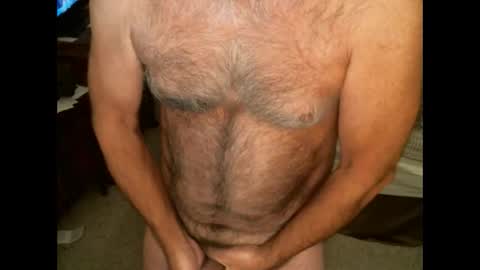 Snapshot of hairypecsguy chatting on February 17, 7:49 am Hairy pecs online show from February 17, 7:49 am
