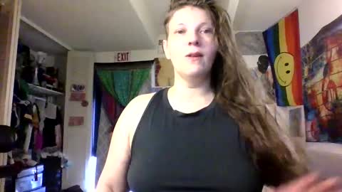 Snapshot of hairypoper chatting on October 4, 11:03 pm hairypoper online show from October 4, 11:03 pm