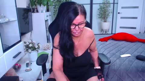 Monika online show from February 23, 9:11 am