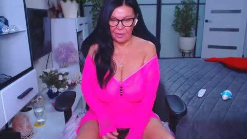 Monika online show from November 16, 8:31 am