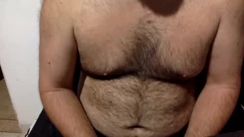 Snapshot of hairyweedman chatting on January 17, 4:39 am NN420 online show from January 17, 4:39 am