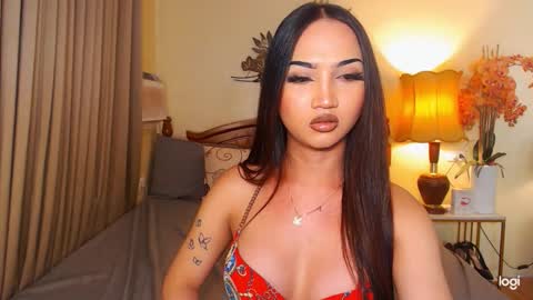 YOUR SIDECHIC HAILEY online show from January 13, 10:42 am