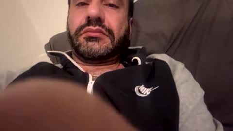 Snapshot of hakan085 chatting on October 29, 1:41 am hakan online show from October 29, 1:41 am