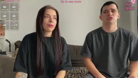 Snapshot of hako_emm chatting on November 8, 8:47 am hako emm online show from November 8, 8:47 am