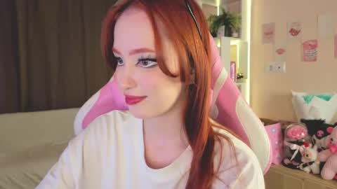 Snapshot of hakory1 chatting on June 6, 6:56 pm Alisha online show from June 6, 6:56 pm