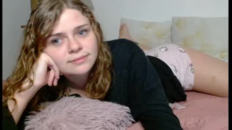 Snapshot of haleyreedme chatting on March 12, 7:17 pm Haley online show from March 12, 7:17 pm