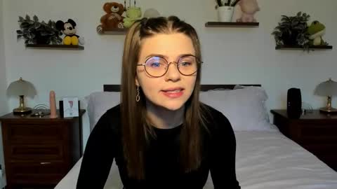 Haley online show from February 24, 8:23 am