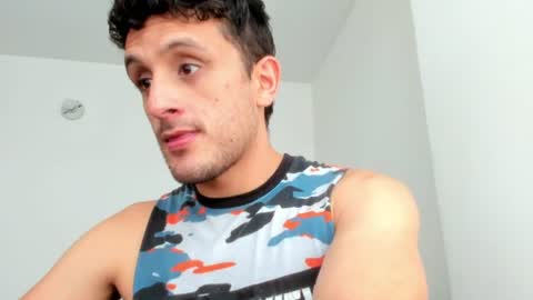 halle_1 online show from July 11, 10:11 pm